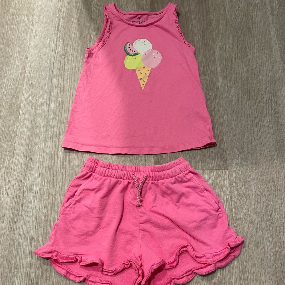 Girls H&M matching set.